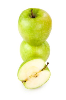 iki elma ve elma yarısı