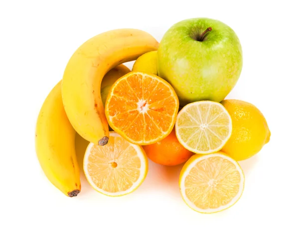 Muitas frutas frescas isoladas em branco — Fotografia de Stock