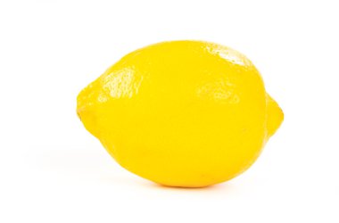 Olgun limon izole