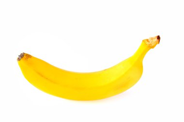 Beyaz arkaplanda izole edilmiş olgun muz