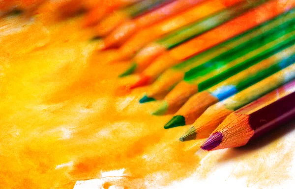 Renkli fotoğraf bir dizi üzerine suluboya kalemleri — Stok fotoğraf