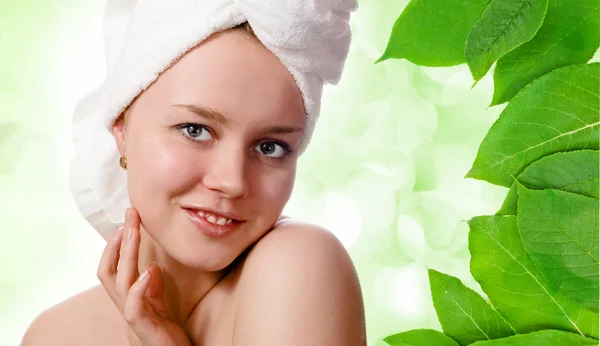 Woman With a Towel — Stock Photo, Image