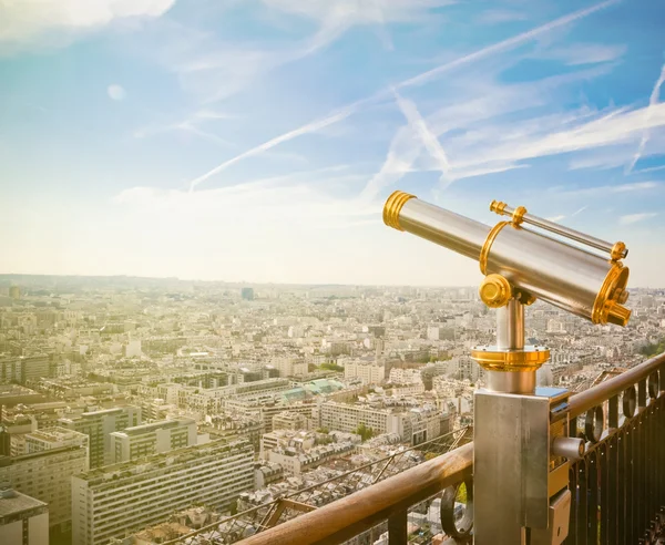 Telescopio della Torre Eiffel con vista su Parigi — Foto Stock