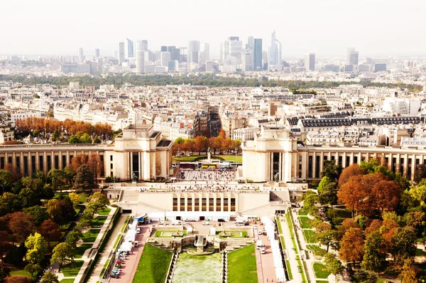Панорамный вид на Париж с Эйфелевой башни, Франция . — стоковое фото