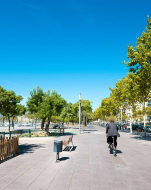 port yakınındaki barcelona, sokaklarında. İspanya.