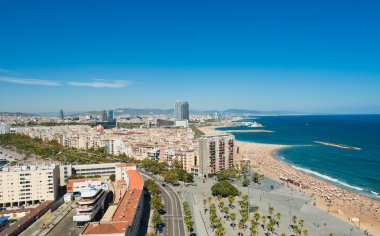 Barselona, İspanya liman bölgesinin havadan görünümü