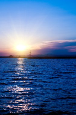 Golden beach alacakaranlıkta