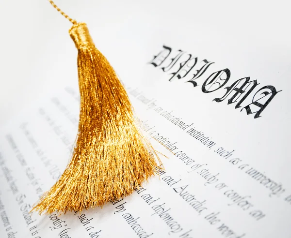 Diploma con nappa da Graduation hat — Foto Stock