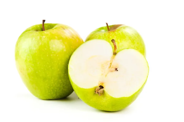 Två äpplen och hälften av apple — Stockfoto