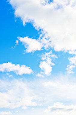 Güzel mavi gökyüzü