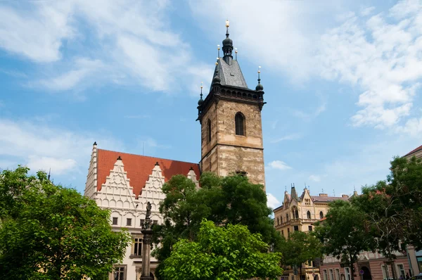 Das neue Rathaus in Prag — Stockfoto