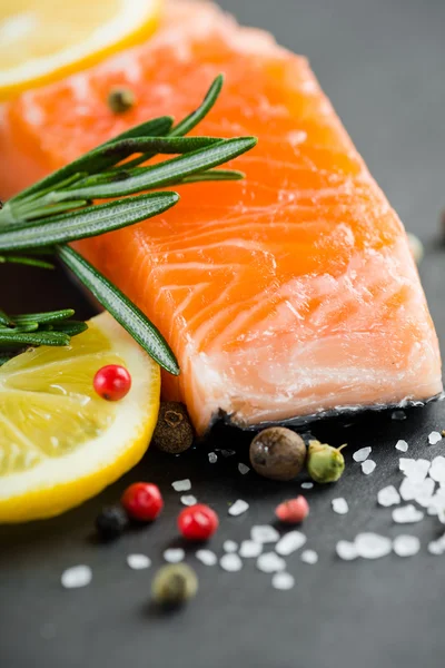 Fresh salmon with spices — Stock Photo, Image