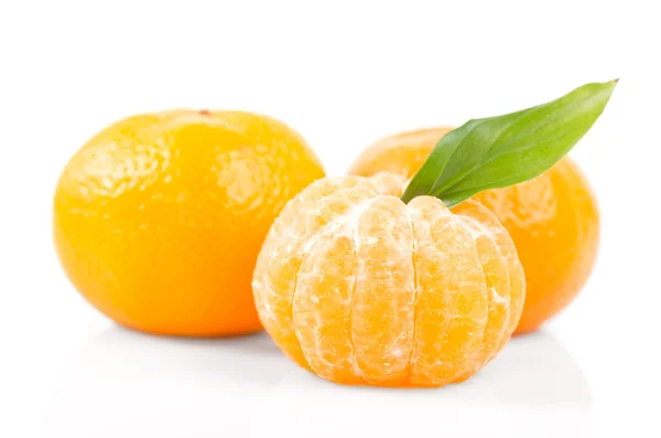 Ripe tasty tangerines isolated on white — Stock Photo, Image