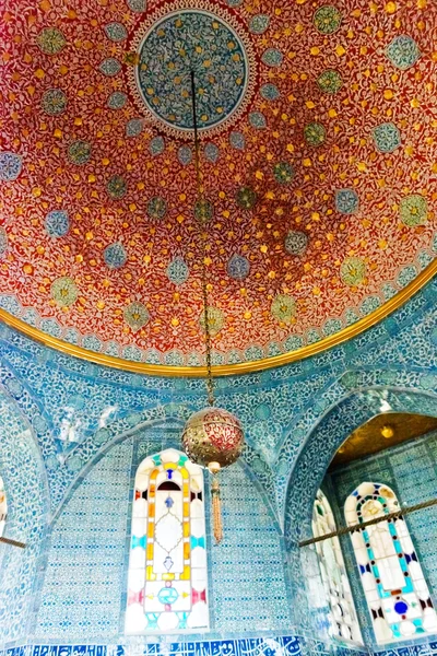 Interiér paláce topkapi v Istanbulu, Turecko — Stock fotografie