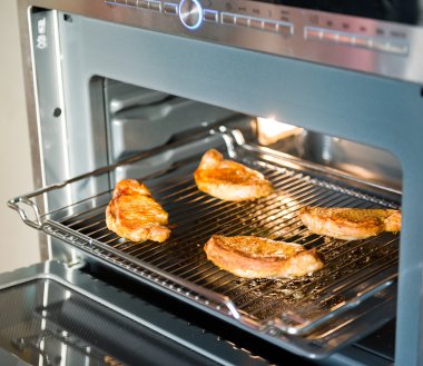 et fırında pişirilir