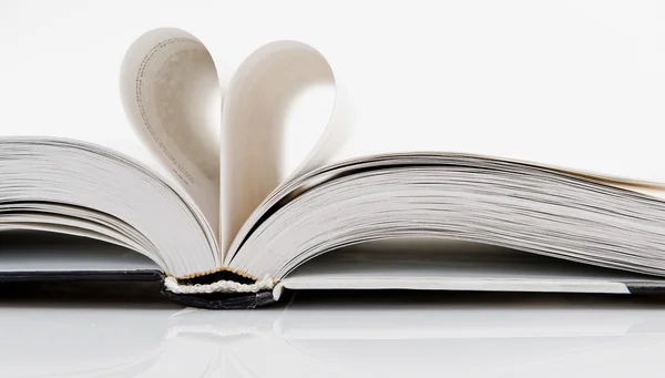 Book heart — Stock Photo, Image