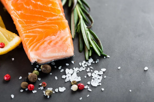 Salmone fresco — Foto Stock