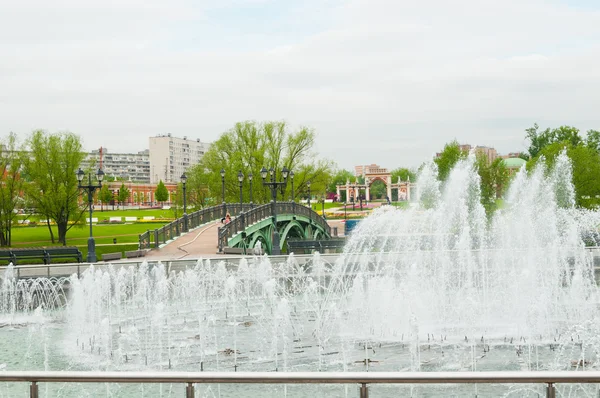 Moskou, fontein in tsaritsyno — Stockfoto