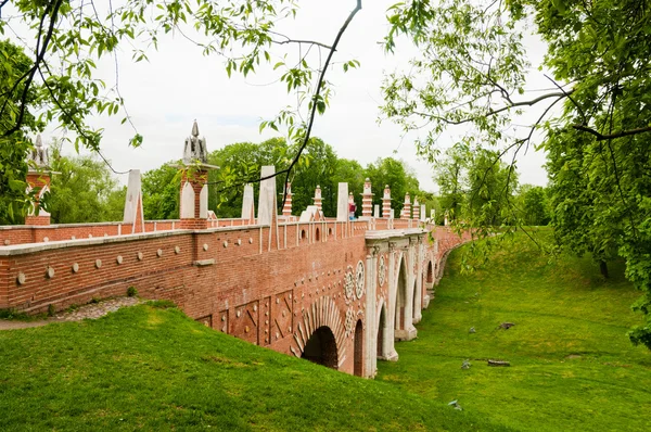 The big bridge in Tsaritsyno, Moscow, Russia — Stock Photo, Image