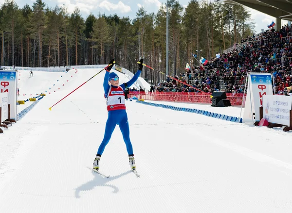 カイサ makarainen (フィン) バイアスロンで終了します。 — ストック写真