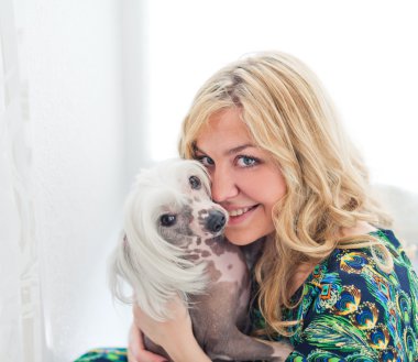 Çin tutmak kadın köpek tepeli