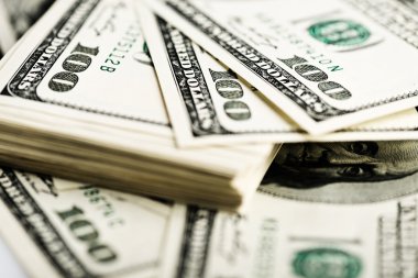 Yüz dolarlık banknotlar