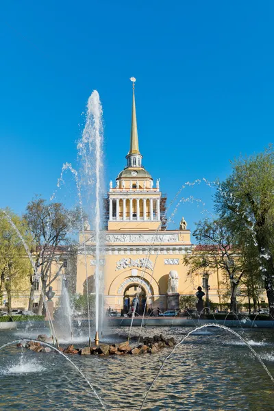 圣彼得斯堡，主要金钟 — 图库照片