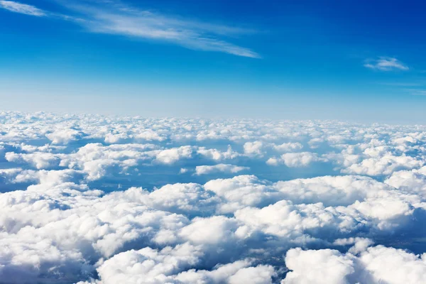 Vue de la fenêtre d'un avion — Photo