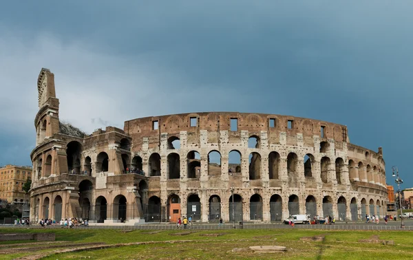 Roma 'da kolezyum, İtalya — Stok fotoğraf