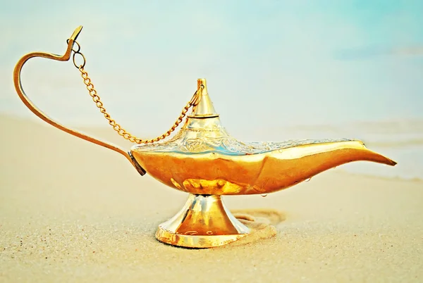 Aladdin lambası — Stok fotoğraf