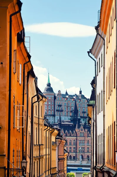 Straat in de oude stad in stockholm — Stockfoto