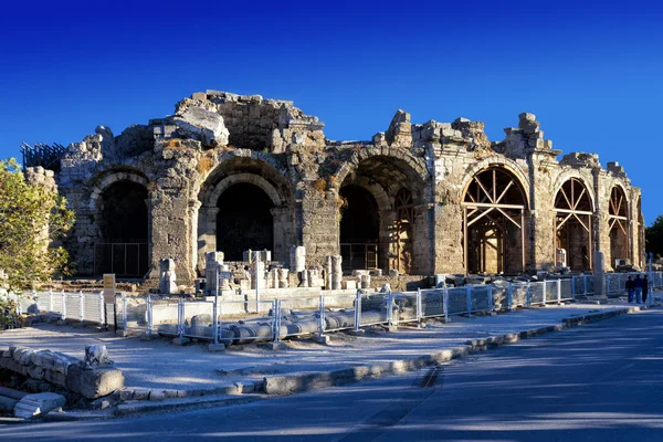 Antik tiyatronun side, Türkiye — Stok fotoğraf