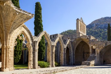 Bellapais Manastırı yakınındaki Girne, KKTC