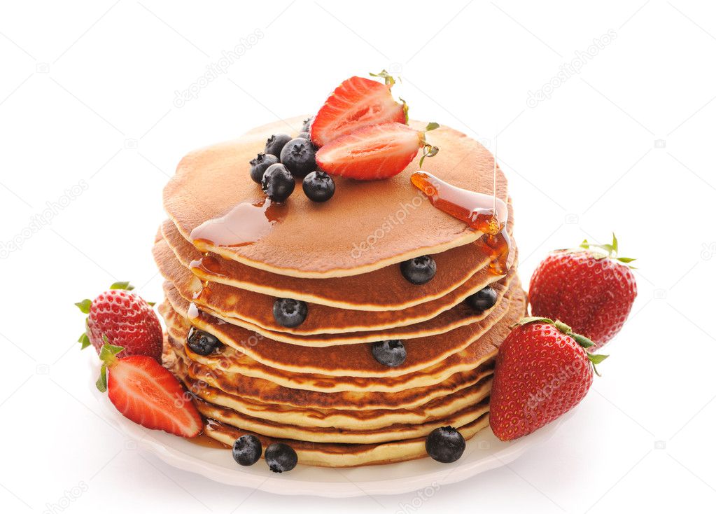 Pancakes with strawberry and blueberries