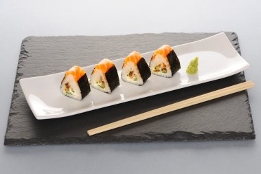 suşi rulo
