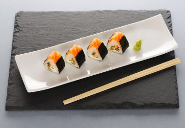 suşi rulo