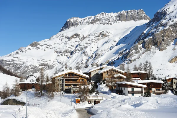 Stazione sciistica di montagna — Foto Stock