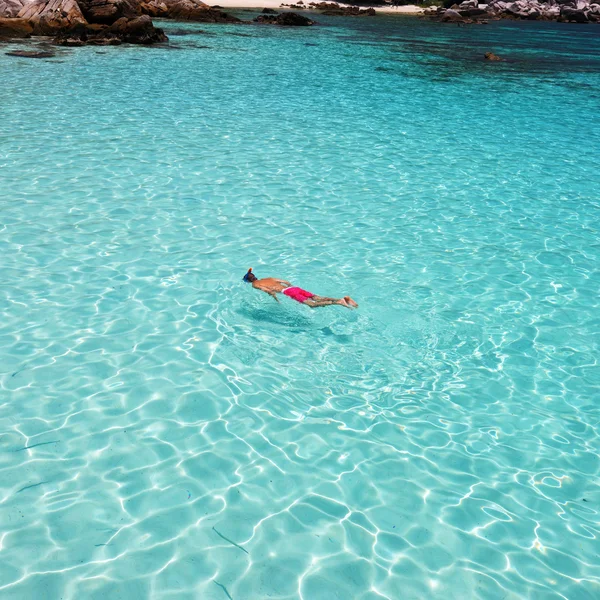 Snorkeling uomo — Foto Stock