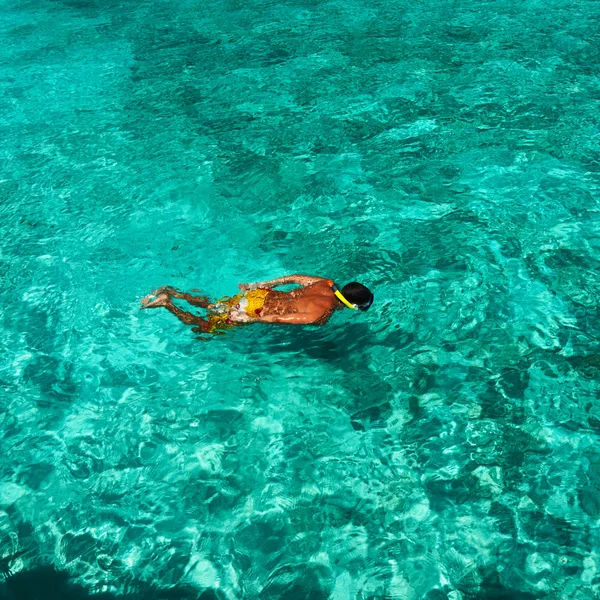 Snorkeling uomo — Foto Stock