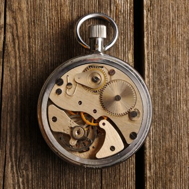 clockwork grubu