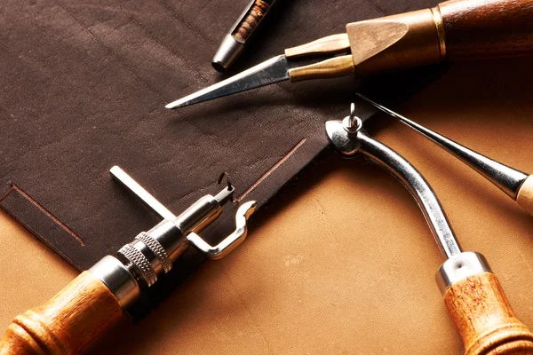 Lederen crafting tools — Stockfoto