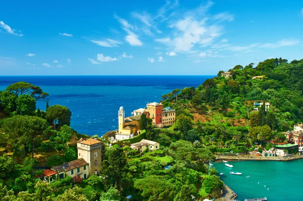 Portofino Dorf an der ligurischen Küste, Italien — Stockfoto