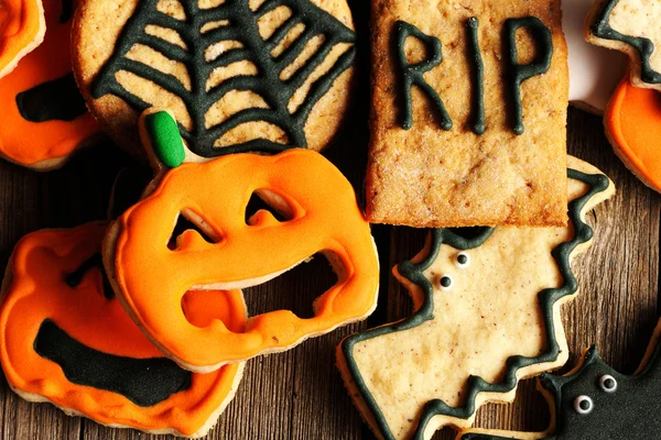 Halloween hembakade pepparkakor — Stockfoto