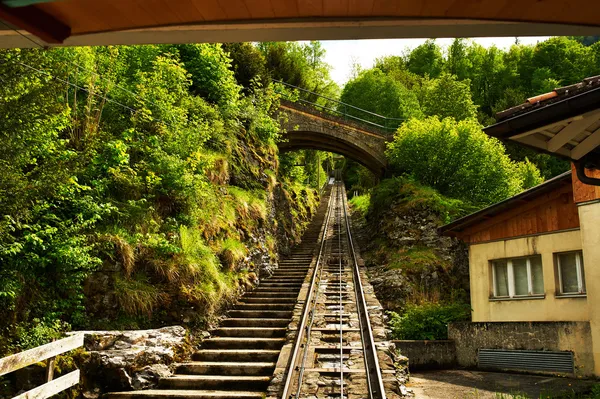 ライヘンバッハの近く鋼索鉄道 — ストック写真