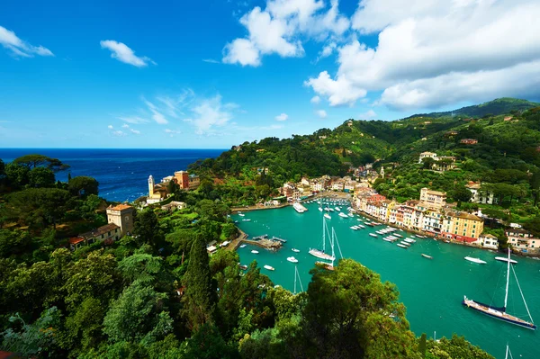 Portofino falu a Ligur-parton, Olaszország — Stock Fotó