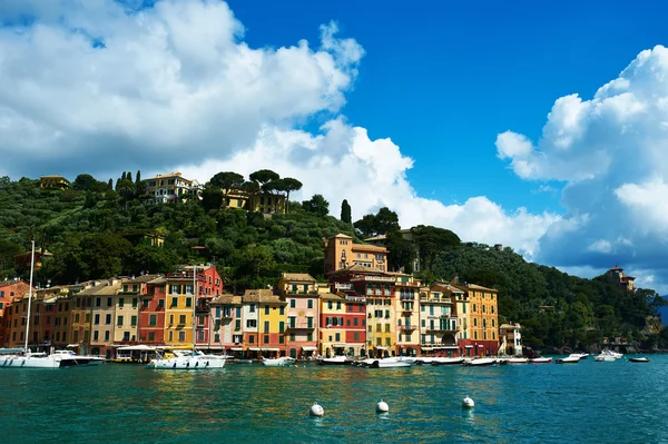 Portofino dorp aan de Ligurische kust, Italië — Stockfoto