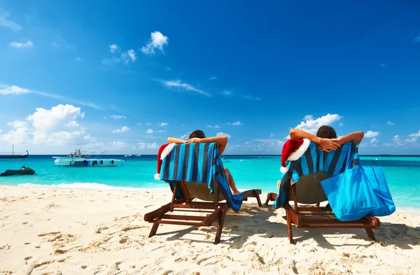 Paar op een strand — Stockfoto