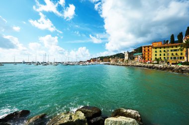Ligurian kıyısında İtalya