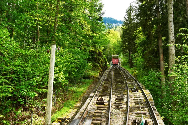 ライヘンバッハの近く鋼索鉄道 — ストック写真