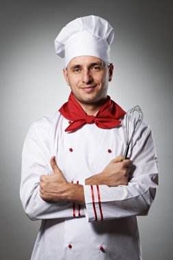 başparmak yukarıya dikey erkek aşçı